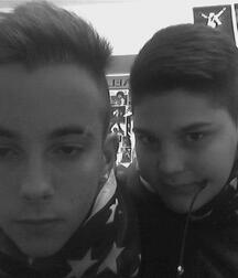 teens fun gold gay tube 01 5fc54c7eefb1c.jpg