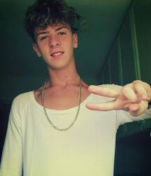 teens happy gay tube fun gold 05 5fc54faf2c5ca.jpg