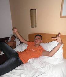 teens happy gay tube fun gold 05 5fc54fbabbd59.jpg