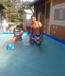 teens happy gay tube fun gold 05 5fc54ffd7df9b.jpg