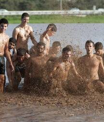 crazy boys gay tube sporty 5fc7b420cafb0.jpg