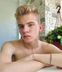 special Monday porn gay tube 5fce3c584b9ce.jpg