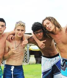gay tube shirtless boys again 5fd25bf2a30e7.jpg