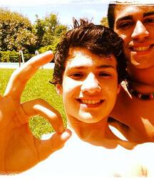 gay tube shirtless boys again 5fd25c136b77c.jpg