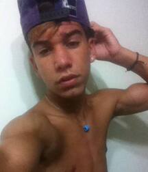 ados de style gay tube 5fd3e0e096f28.jpg