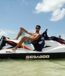 ados de style gay tube 5fd3e0f28417b.jpg