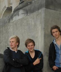 amazing boys gay tube luster  5fd7dc6d59cf2.jpg