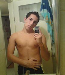 amazing boys gay tube luster  5fd7dd24c9bd7.jpg