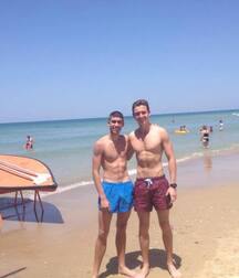 friends and boys gay tube 5fda34f971ae0.jpg