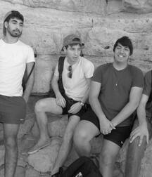 friends and boys gay tube 5fda350cdd2a0.jpg