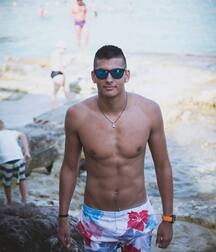 coucher avec twink gay tube 5fda7b6e281b3.jpg