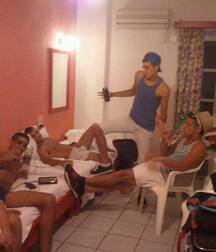 coucher avec twink gay tube 5fda7b7107b33.jpg
