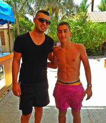 coucher avec twink gay tube 5fda7b93b22db.jpg