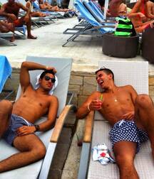 coucher avec twink gay tube 5fda7bdb9c071.jpg