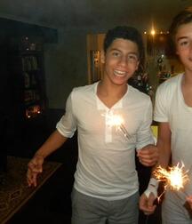 les plus beaux gay tube 5fdbc5ad4e1ac.jpg