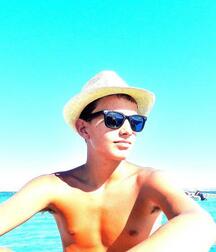les plus beaux gay tube 5fdbc5d3280f7.jpg