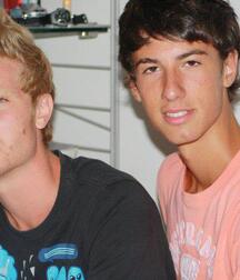 stop here beauty gay tube fun 5fde7a080baba.jpg