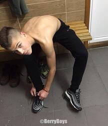 charme français gay tube 5fe0b3a4aad31.jpg
