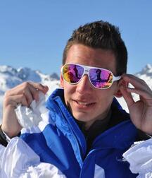 boy happy Christmas gay tube 5fe50b102c8fc.jpg