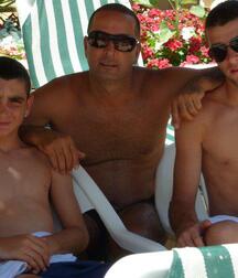 amis de Paris gay tube 5fe7573d7a2e0.jpg