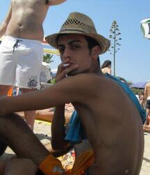 heteros wonder shock gay tube 5feb87791fff6.jpg