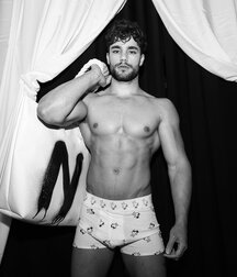 gay tube super boys 5ff09e1e0da9b.jpg
