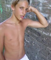 happy ados gay tube 5ffb70cd1b22a.jpg