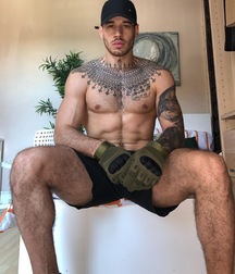 hot pics gay tube 6002f4220b850.jpg