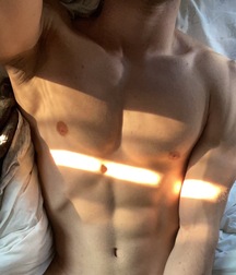 hot pics gay tube 6002f4d2a30f9.jpg