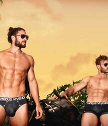 art and boys gay tube 60089770446c2.jpg