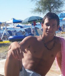 follow teens gay tube 6008a1168f18c.jpg