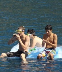 gay tube very nice teenagers 600dcaa89300a.jpg