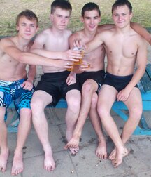boy tube be horny 6020497714e54.jpg