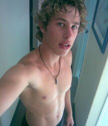 petite collection gay tube