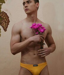 herotic collection gay tube 60284c1f47797.jpg