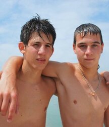 vie en rose gay tube 603534e741cfd.jpg