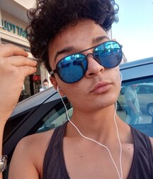 la folie des garçons twink tube 613b4fb44f739.jpg