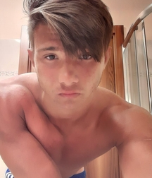 la folie des garçons twink tube 613b4fb97199a.jpg