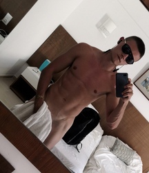 imagine wow boys gay porn true open 622641ea058cf.jpg