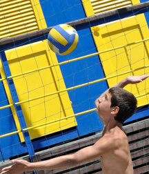 beach baloon twink tube fun 62272ecfc9e62.jpg
