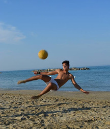 beach baloon twink tube fun 62272ee0d1b7a.jpg