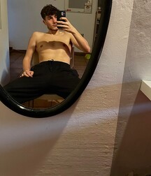 luc et ses amis twink tube 62277c1539b1a.jpg