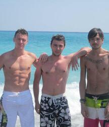 be friends! twink guy tube 624819a8e93c3.jpg
