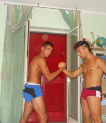 be friends! twink guy tube 624819b34143f.jpg