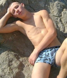 be friends! twink guy tube 624819e3b94f9.jpg