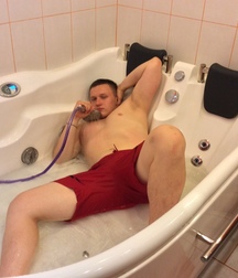 be friends! twink guy tube 62481a6352953.jpg