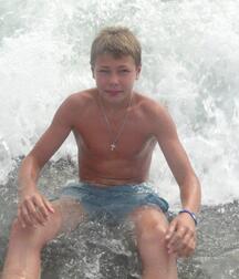 boys waiting for summer twink tube 62543f3c5c917.jpg