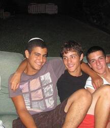 vive la vie twink tube buddies 6268687b0cfc7.jpg