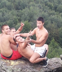 vive la vie twink tube buddies 626868c833ed7.jpg