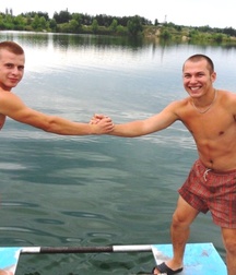 teens of Romania outdoors twink tube 626ee2863417f.jpg